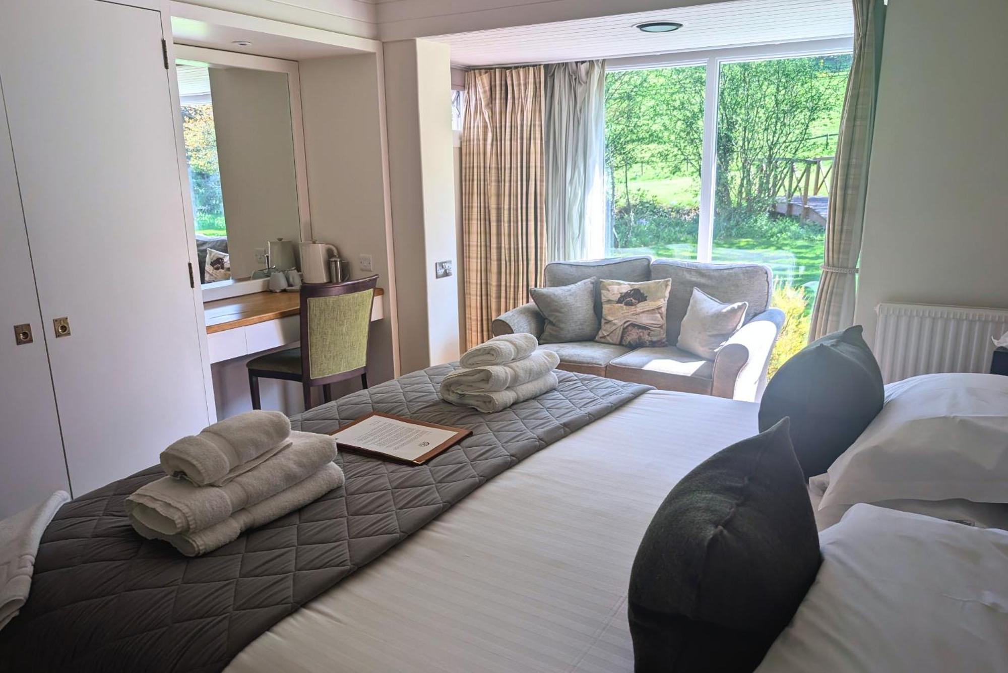 Mill End Hotel Chagford Room photo